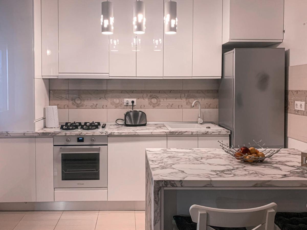Apartment 2 Rooms Luxury 부쿠레슈티 외부 사진